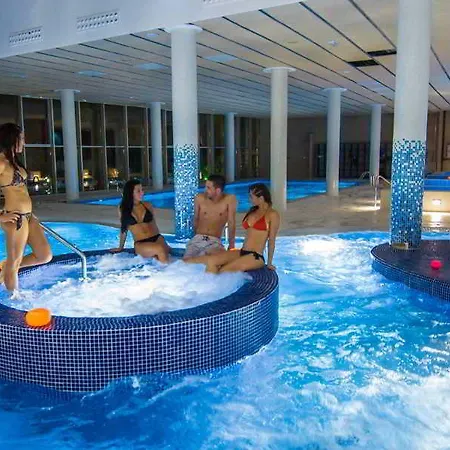 La Marina Resort 5*