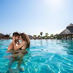 La Marina Resort