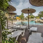 Rezort La Marina Resort