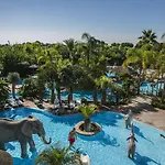 Rezort La Marina Resort