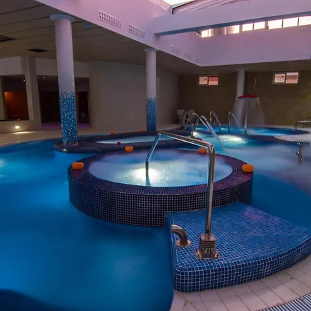 Rezort La Marina Resort 5*