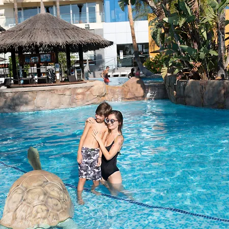 La Marina Resort 5* La Mariña
