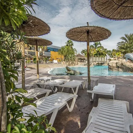 Rezort La Marina Resort