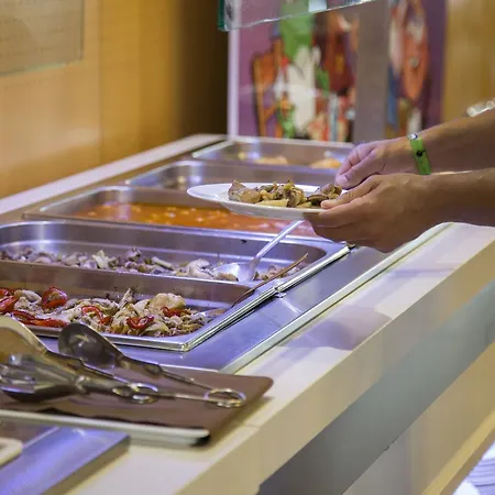 La Marina Resort Rezort 5*