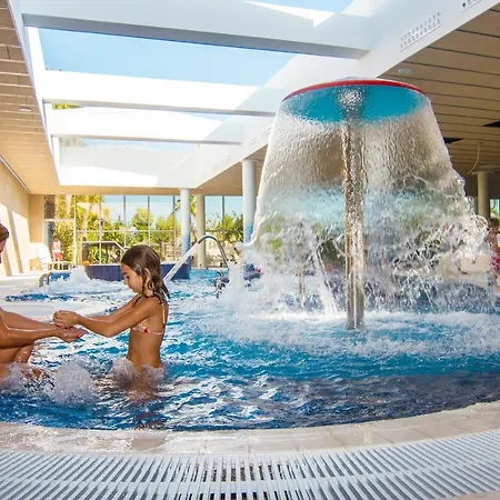 La Marina Resort 5* La Mariña