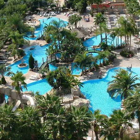 Feriested La Marina Resort 5*