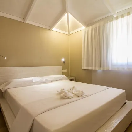 Feriested La Marina Resort